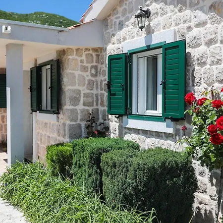 펜션 Family Friendly House With A Swimming Pool Duge Njive, Zagora - 22311 *