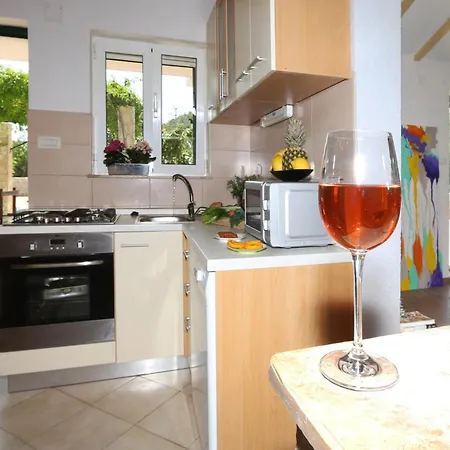 Family Friendly House With A Swimming Pool Duge Njive, Zagora - 22311 펜션 *